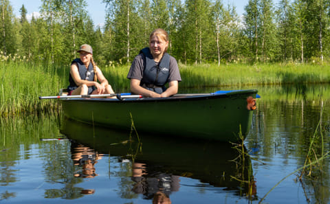 Canoeing Adventure on the River Pyhäjoki in Kemijärvi