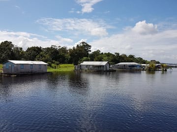 4-Day Amazon River Boat Tour Experience from Manaus