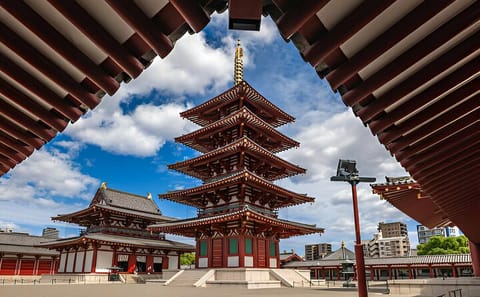 Osaka Private Tour with English-Speaking Driver