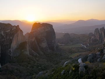 Five-Day Private Tour of Meteora, Delphi, and Olympia