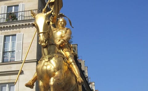 Private Guided Walking Tour of Historic Rouen