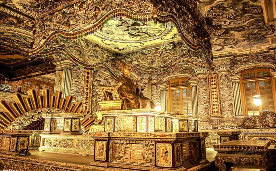 Hue Imperial City and Hai Van Pass Day Trip from Da Nang