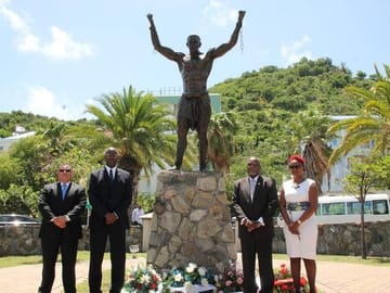 St. Maarten 6-Pack Island Tour with Cultural Insights