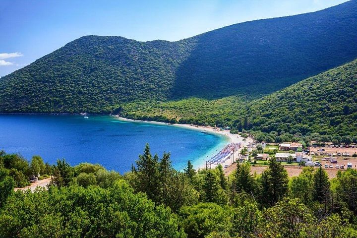 The famous Antisamos Beach
