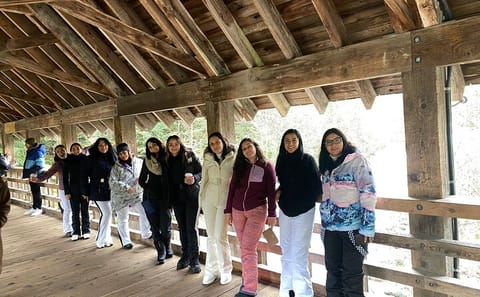 Private Bus Tour from Vancouver to Whistler with Gondola Ride