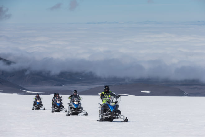 Golden Circle & Glacier Snowmobiling 8