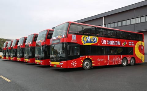 Shanghai Hop-On Hop-Off Sightseeing Bus Tour