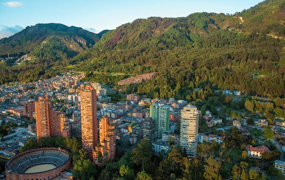 Professional Photo Shoot Experience in Bogotá, Colombia