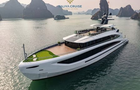 Luxury Day Cruise in Ha Long Bay and Lan Ha Bay