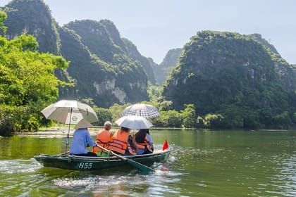 1 Day Luxury Ninh Binh Tour Bai Dinh and Trang An Boat Trip