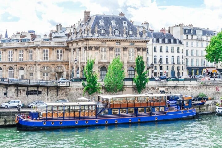 Full-Day Paris Private VIP Tour with Shopping and Cabaret Experience  7