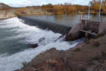 Full Day Tour of Florentino Ameghino Dam from Puerto Madryn