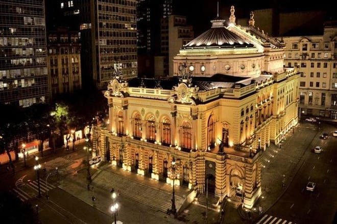 Private Sao Paulo Architecture Tour – The Most Diverse Styles, Shapes & Sizes 7