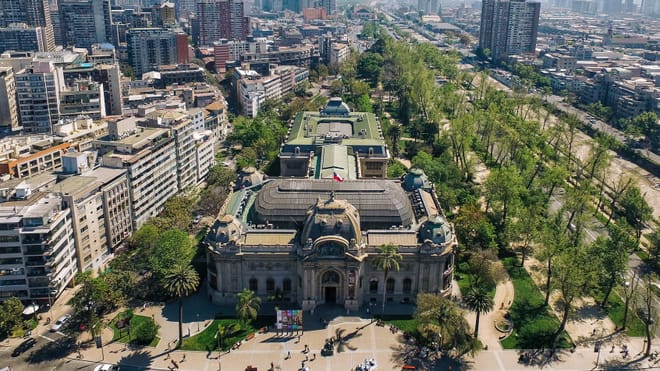 Santiago Private walking tour with lunch  4