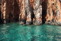 Red Rocks & Hells' Islands Private Getaway Tour 7
