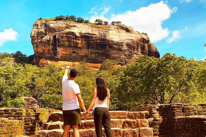 6 Nights Honeymoon Tour