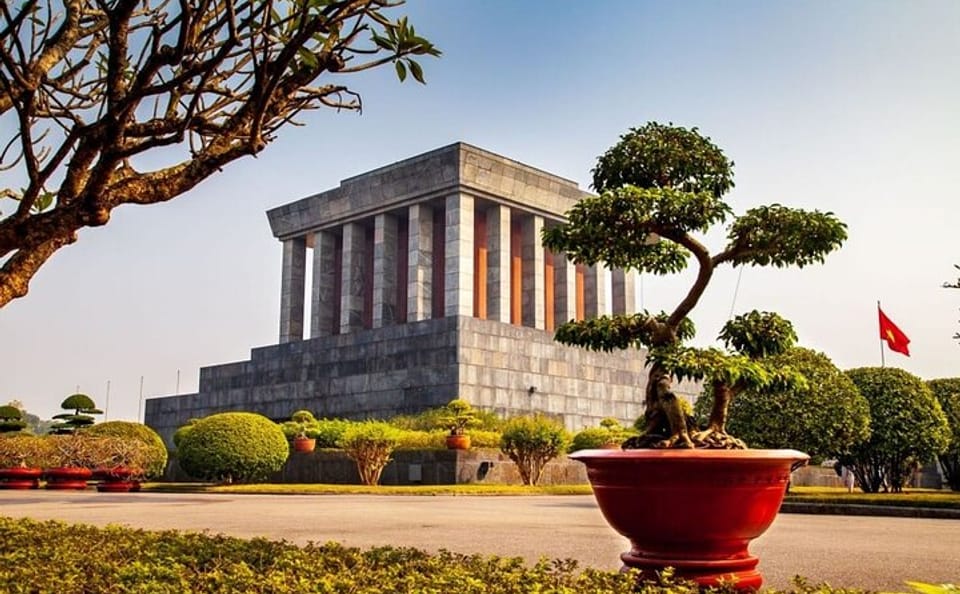 Hanoi City Half-Day Private Tour with Train Street Experience