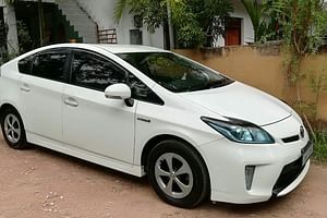 Colombo Airport to Gal Oya City Private Transfer