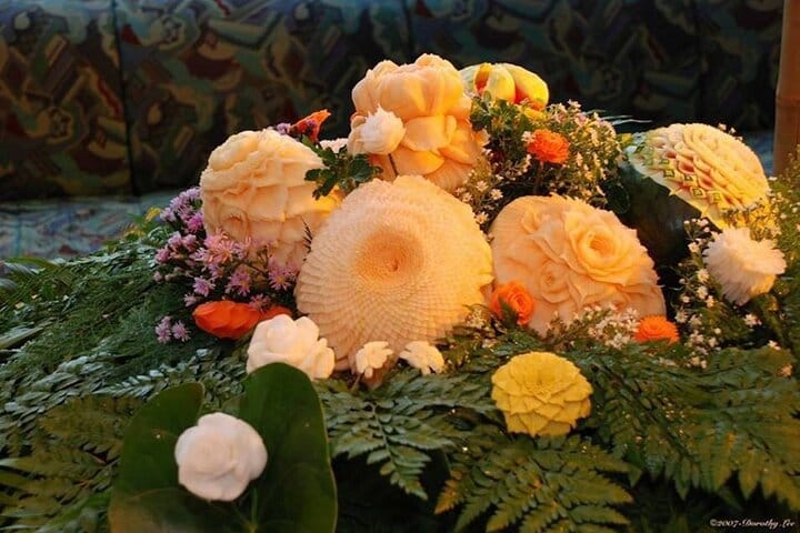 Half Day Professional Thai Fruit and Vegetable Carving Class