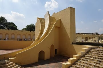 Jaipur Sightseeing and Shopping Day Tour from New Delhi