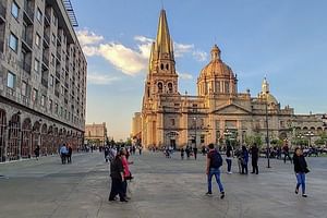  Romantic tour in Guadalajara