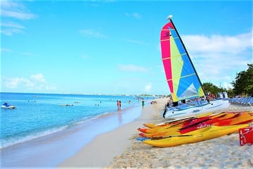 Private Day Trip to Negril's Seven Mile Beach and Rick's Cafe from Falmouth