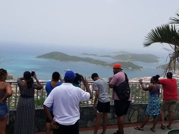 Scenic Skyline Drive and Beach Tour in Charlotte Amalie