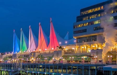 Private Vancouver City tour with Flyover Canada and Vancouver Lookout