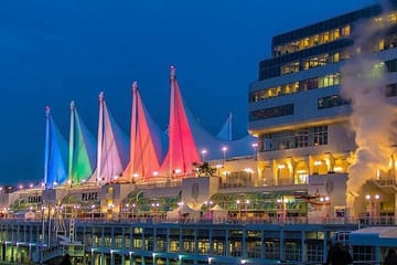Private Vancouver City Tour with Flyover Canada Experience