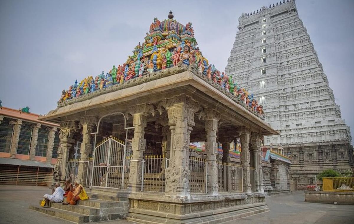 Sacred Temple Tour: Chennai to Tiruvannamalai & Golden Temple