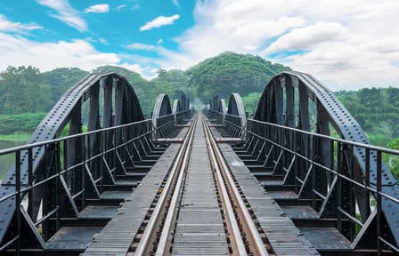 River Kwai Highlights Private Tour with Boat Ride and Cemetery Visit