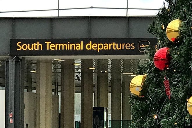 Gatwick Airport Private Transfers to/from London (Postcode N1-NW1-SE1) photo 2