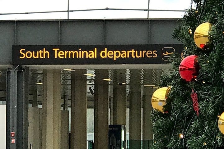 Gatwick Airport Private Transfers to/from London (Postcode N1-NW1-SE1) 2