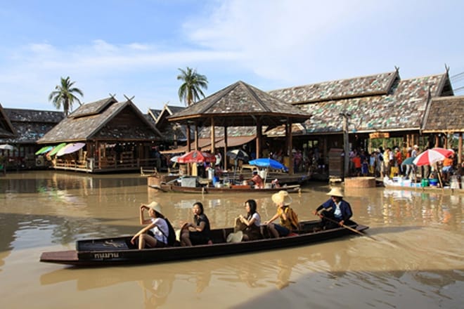 PATTAYA Join Tour Foating Market Pattaya 3