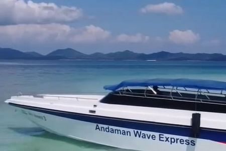 Phi Phi Island to Phuket Scenic Speedboat Transfer Experience