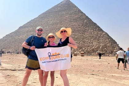 Giza Pyramids and Saqqara Private Tour from Cairo with Memphis