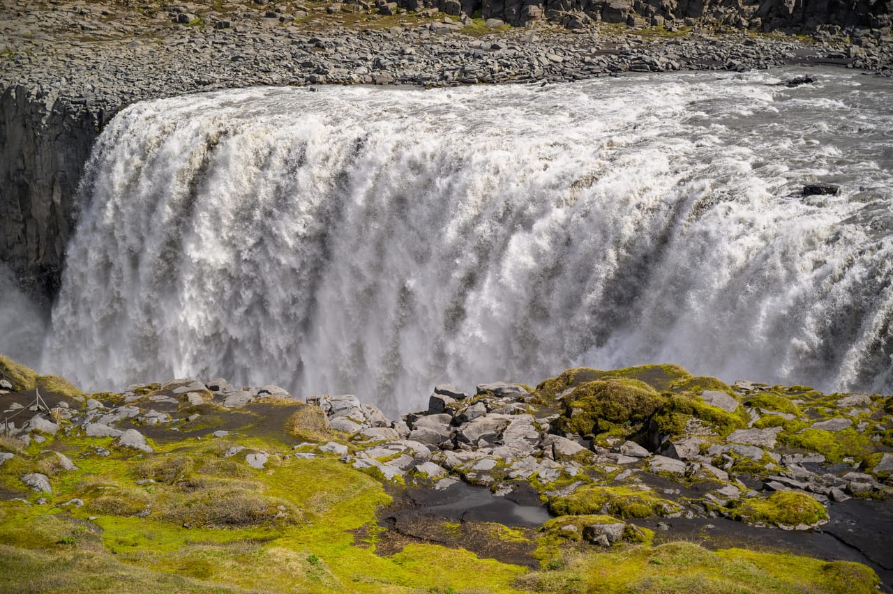 Lake Mývatn, Goðafoss and Powerful Dettifoss 2