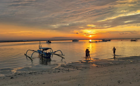 Bali Fishing Charter Experience with Hotel Pickup from Denpasar