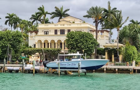 Miami Skyline Cruise: Explore South Beach and Venetian Islands