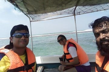 Glass Bottom Boat and Snorkeling Tour in Hikkaduwa