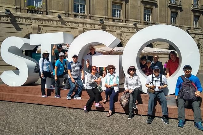 PRIVATE TOUR: Pre or Post Cruise Santiago City Tour and Undurraga Winery