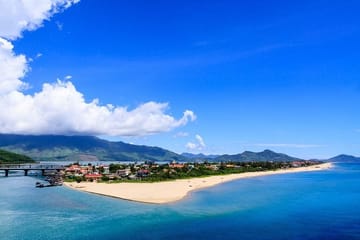 Explore Hoi An and Hue: 4-Day Cultural Tour from Hanoi