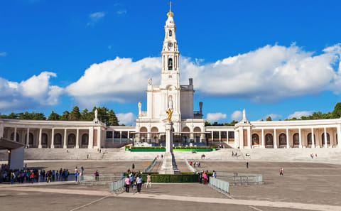 Fátima Private Day Trip from Lisbon with Guided Tour