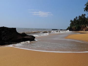 Cultural Tour of Alappuzha, Bekal, and Goa Velha