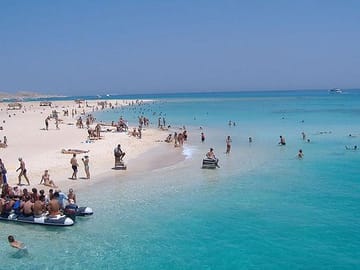 Snorkeling Day Trip to Giftun Island from Hurghada