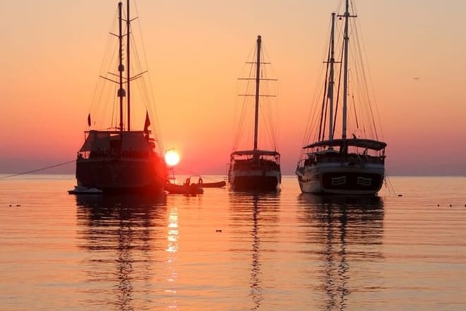 Alanya Sunset Cruise Tour with Dinner, Soft Drinks & Transfer 5