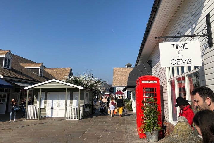 Bicester Village Private Guided Shopping Experience 3