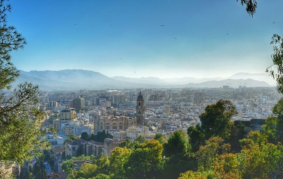 Private 10-Hour Cultural Tour of Málaga with Photography