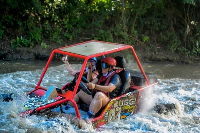 3x1: Monkeyland Waterfalls and Buggy Tour Puerto Plata 4