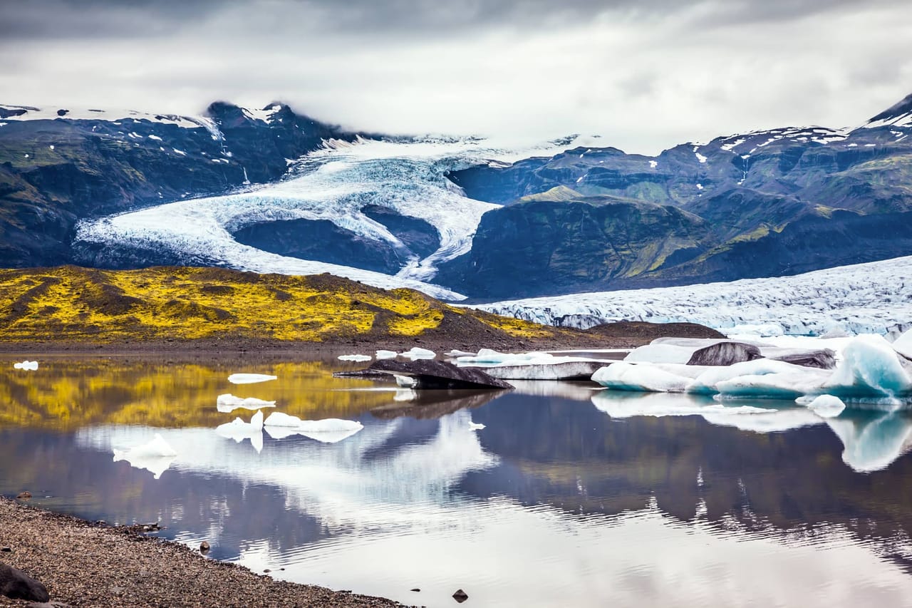 Private Glacier Lagoon & Diamond Beach Tour 6